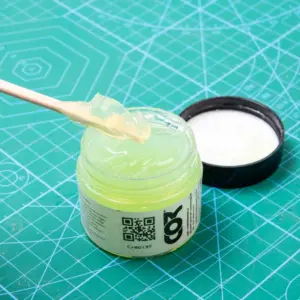 Vibrant Water Scene Glues Set - 8 Colors 13 Se71389f3cbb04779beb951179ac95af1o