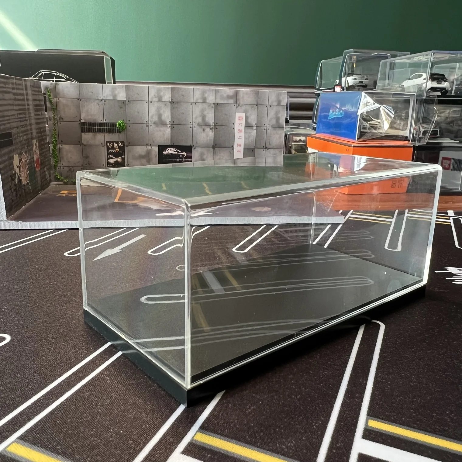 Acrylic Display Case for Diecast Cars 5 Acrylic Display Case for Diecast Cars - Image 5