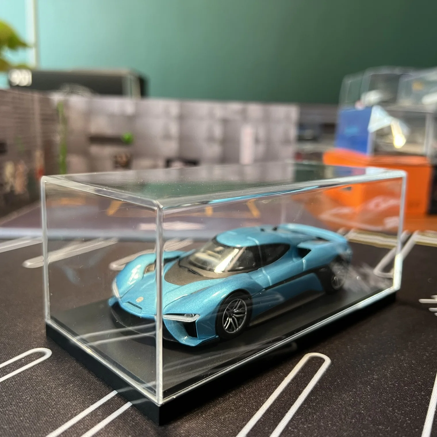 Acrylic Display Case for Diecast Cars 3 Acrylic Display Case for Diecast Cars - Image 3