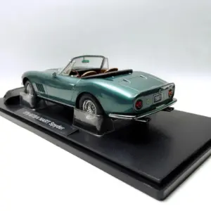 Se7b74071a0e847a6a28e5f15b5bb7a7dF