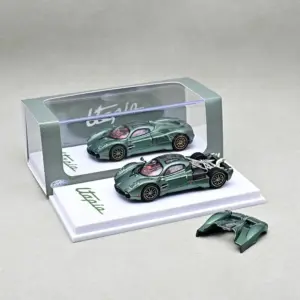 Pagani Utopia 1:64 Die-Cast Model in Metallic Green 12 Se7c90181b6c24b338433c92a3107d263D