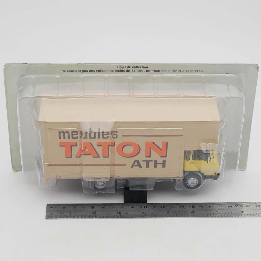 Vintage Berliet 560K Model Truck 1:43 Scale 6 Vintage Berliet 560K Model Truck 1:43 Scale - Image 6