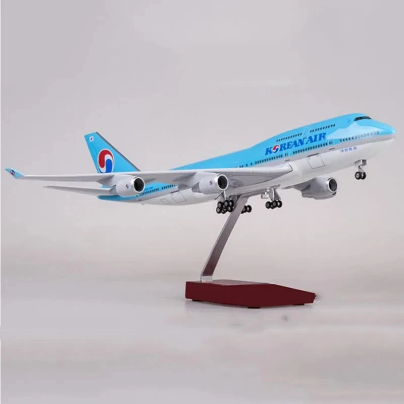 Korean Air B747-8 1:160 Scale Model Aircraft 7 Korean Air B747-8 1:160 Scale Model Aircraft - Image 7