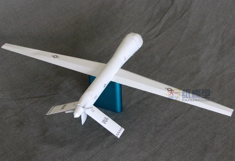 Predator UAV Paper Model Collectible 3 Predator UAV Paper Model Collectible - Image 3