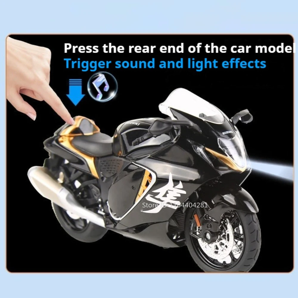 Suzuki Hayabusa GSX1000R 1:12 Scale Model 6 Suzuki Hayabusa GSX1000R 1:12 Scale Model - Image 6