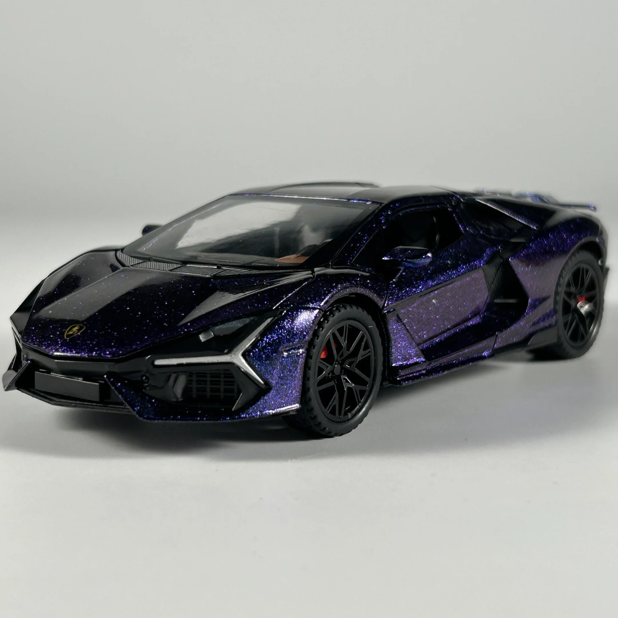 Vibrant Orange 1:32 Revuelto Diecast Supercar 8 Vibrant Orange 1:32 Revuelto Diecast Supercar - Image 8