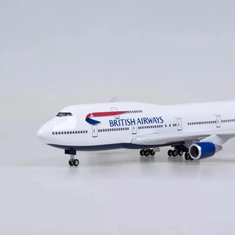 British Airways B747 Scale Model Aircraft 47cm 5 British Airways B747 Scale Model Aircraft 47cm - Image 5