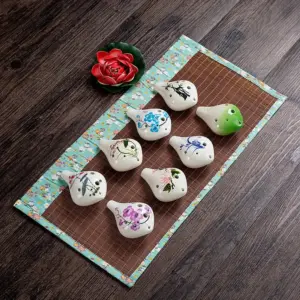 6-Hole Mid-Tone C Ocarina with Hand-Painted Floral Design 13 Se9b81e7bc49b4c189a8f27afdad7f3cav