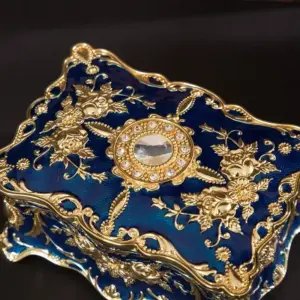 Elegant Geometric Diamond Jewelry Box for Storage 12 Sea70005e1aed403abcf32c80252bdd41c