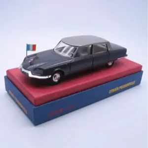 1/43 Scale Citroën DS Presidential Model