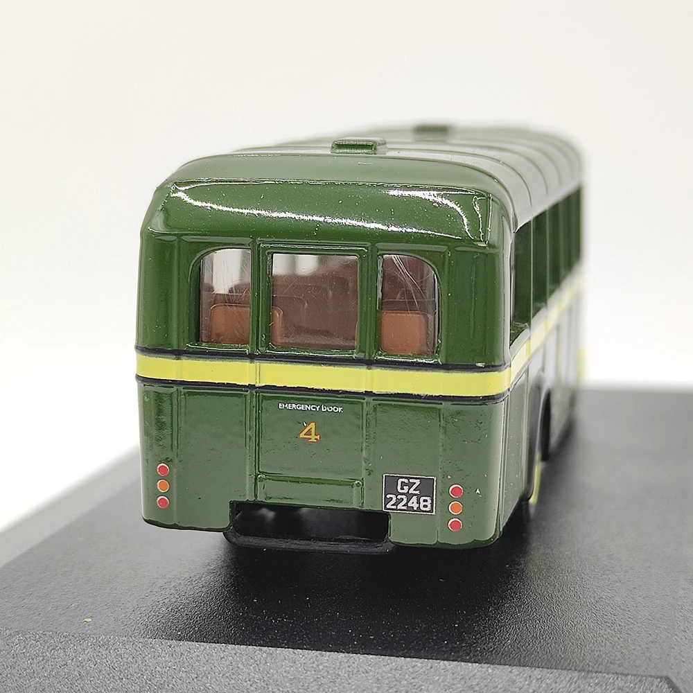 Vintage Bedford Bus Model 1:76 Scale Collectible 5 Vintage Bedford Bus Model 1:76 Scale Collectible - Image 5