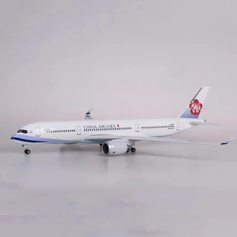 Airline Taiwan A350 1/142 Resin Model Plane 4 Airline Taiwan A350 1/142 Resin Model Plane - Image 4