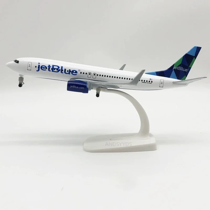 JetBlue B737 Diecast Model Aircraft 20cm 4 JetBlue B737 Diecast Model Aircraft 20cm - Image 4