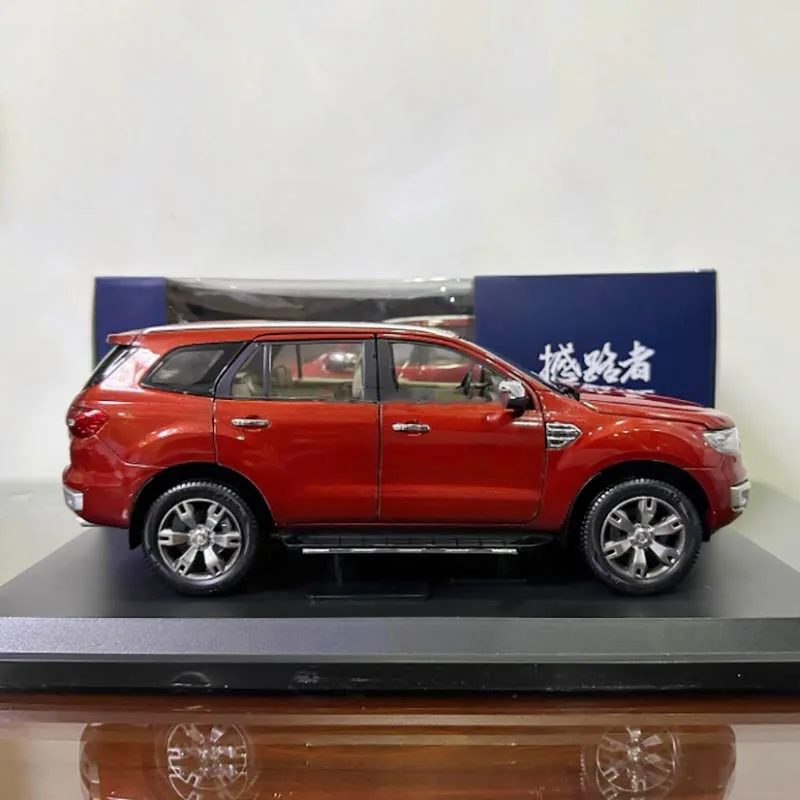 1:18 Red Off-Road SUV Diecast Model 4 1:18 Red Off-Road SUV Diecast Model - Image 4