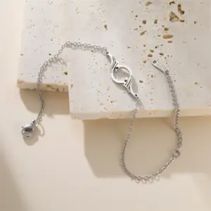 Sec5d0c8356ca41aeb774376baa9246d0U