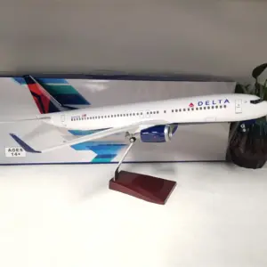 Delta Boeing 737 1:150 Scale Resin Model 7 See500333a7e84854ad14988180b975a39