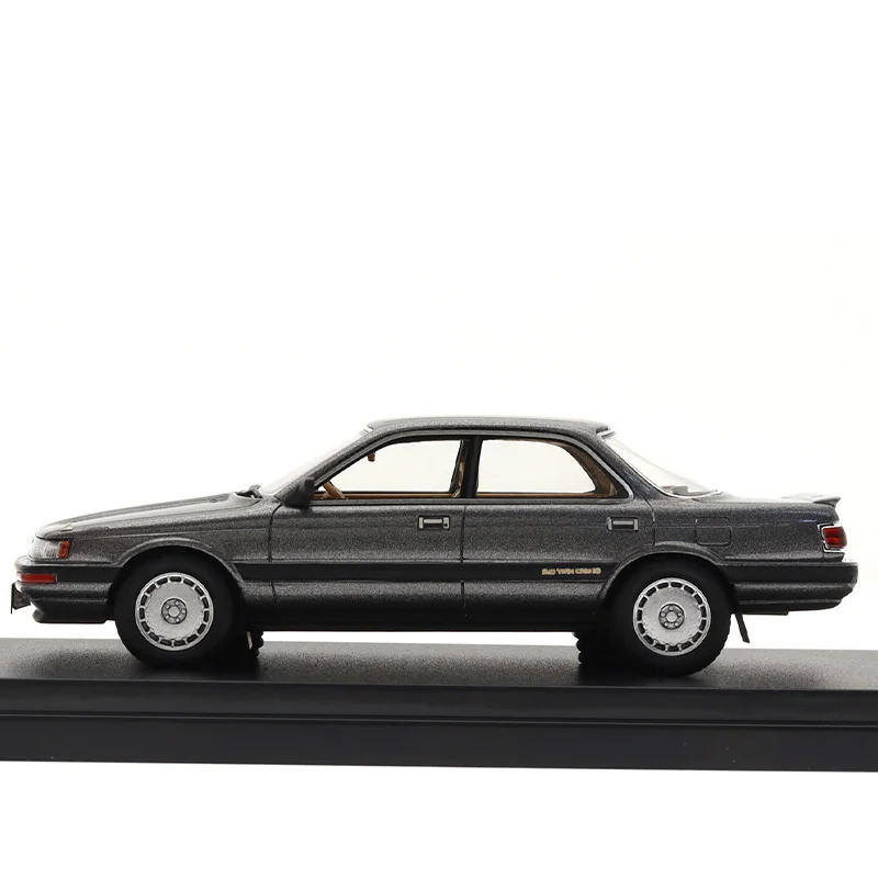 Toyota Vista Hardtop 2000GT 1:43 Resin Model 6 Toyota Vista Hardtop 2000GT 1:43 Resin Model - Image 6