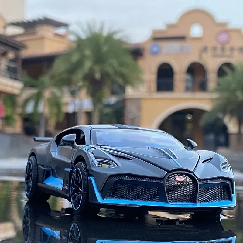 1:32 Alloy Bugatti Divo Model Collectible 7 1:32 Alloy Bugatti Divo Model Collectible - Image 7