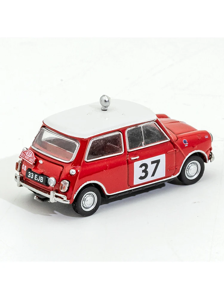 Mini Cooper Diecast Model Car 1:64 Scale 4 Mini Cooper Diecast Model Car 1:64 Scale - Image 4
