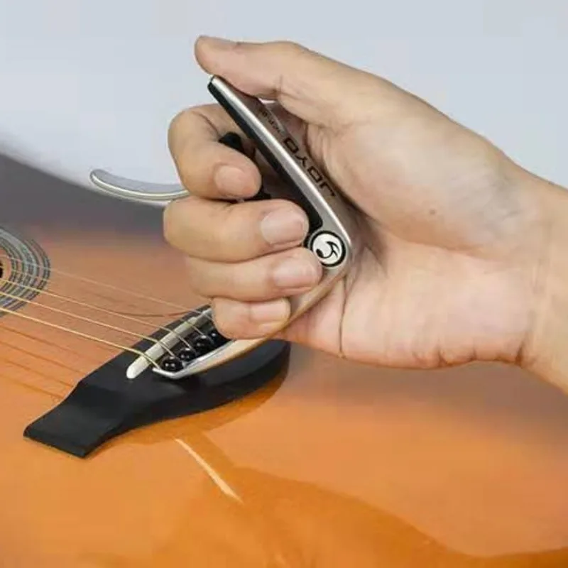 GGC-06 Metal Guitar Capo for Guitar & Ukulele 6 GGC-06 Metal Guitar Capo for Guitar & Ukulele - Image 6