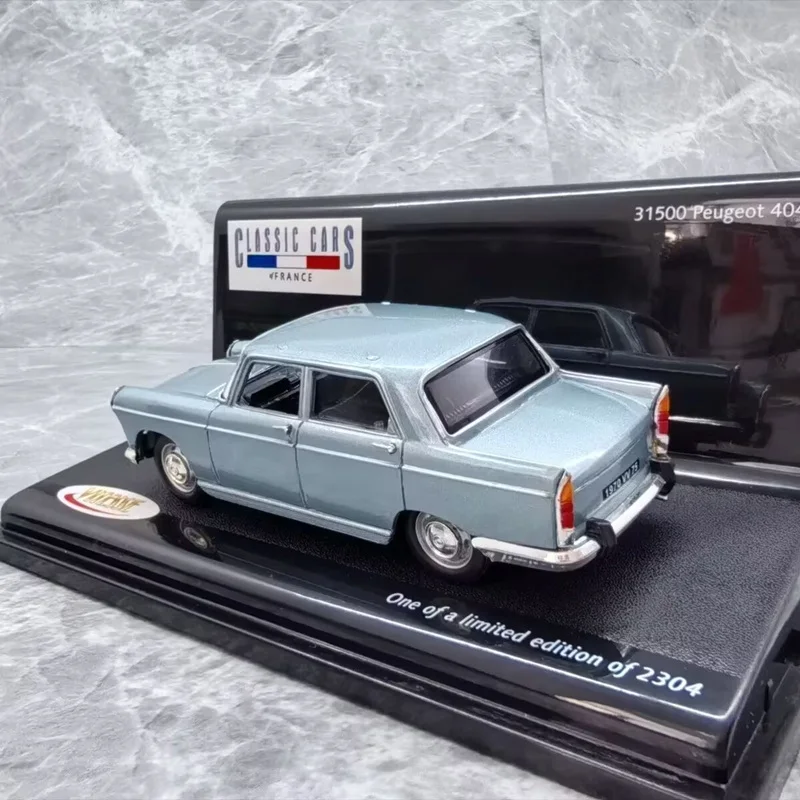 Vintage 1970 Peugeot 404 Diecast Model 1:43 Scale 2 Vintage 1970 Peugeot 404 Diecast Model 1:43 Scale - Image 2