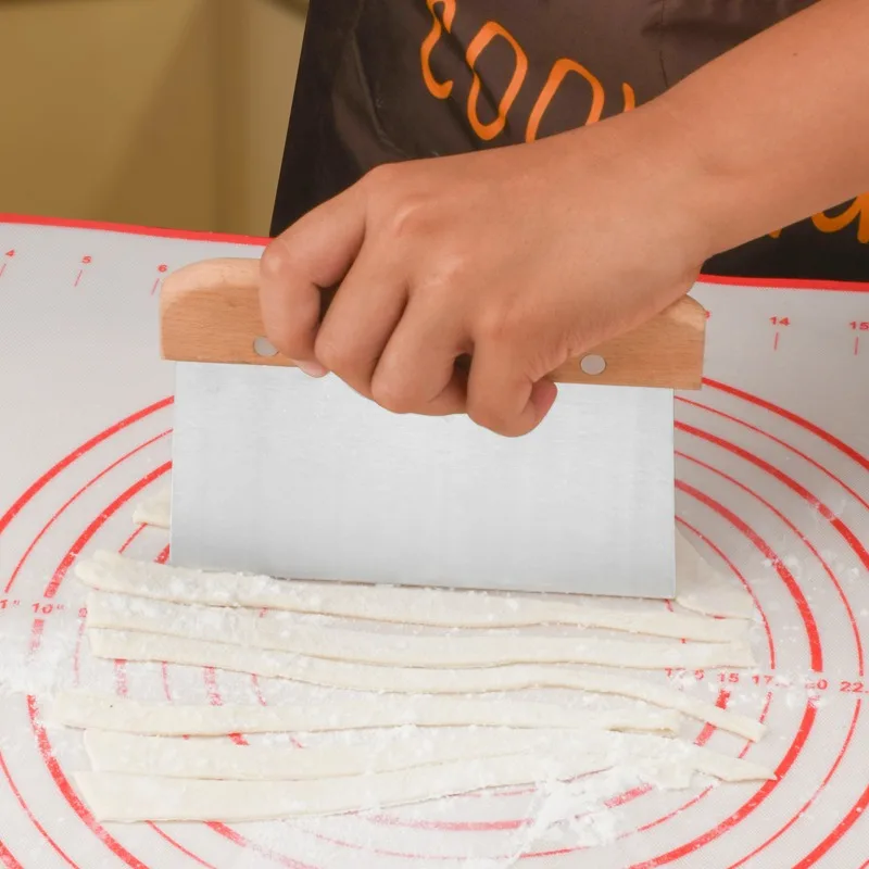 Stainless Steel Bake Scraper for Chefs 3 Stainless Steel Bake Scraper for Chefs - Image 3