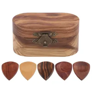 Handcrafted Wooden Heart Guitar Picks with Box 8 Sf1a0b19b755c45058f8a57f402579e15G
