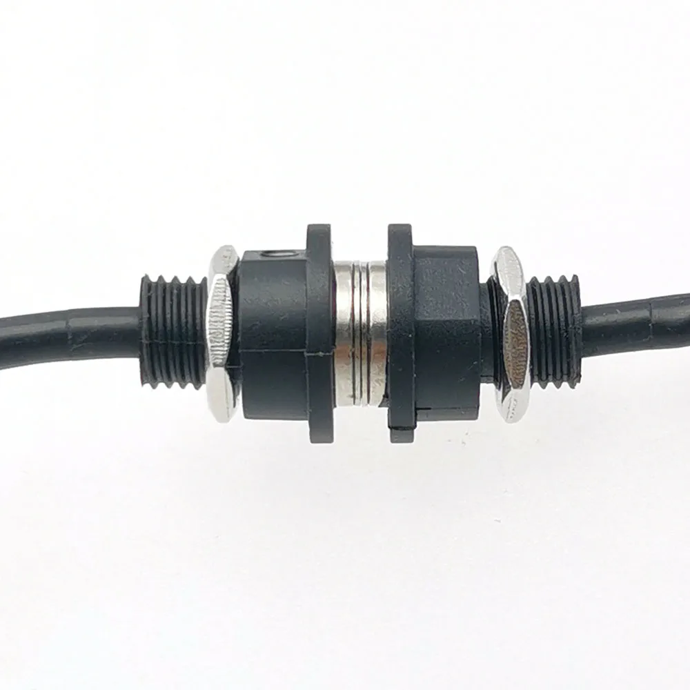 Magnetic Power Connector for 12V/24V Systems 6 Magnetic Power Connector for 12V/24V Systems - Image 6