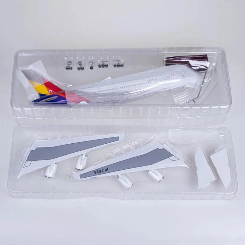 Asiana Airlines Airbus A380 Model 1:130 5 Asiana Airlines Airbus A380 Model 1:130 - Image 5