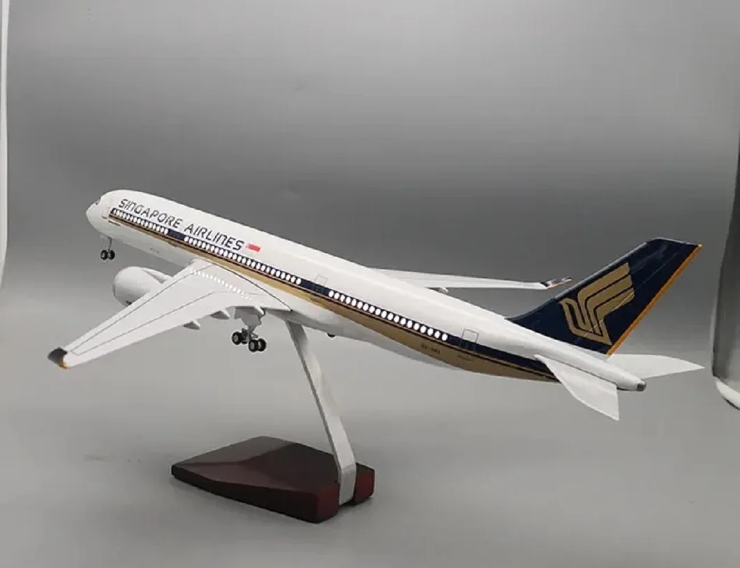 Singapore Airlines Airbus A350 Resin Model 47cm 4 Singapore Airlines Airbus A350 Resin Model 47cm - Image 4