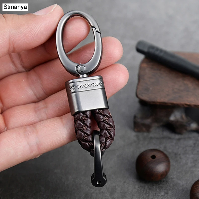 Elegant Leather and Zinc Alloy Keychain 9 Elegant Leather and Zinc Alloy Keychain - Image 9