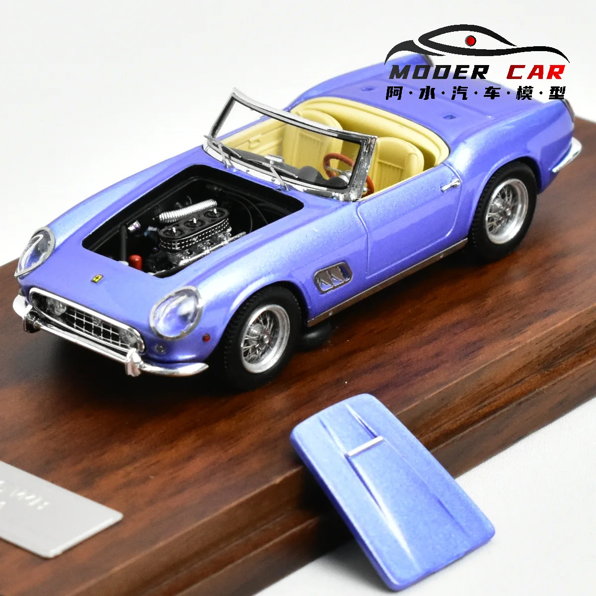Silver Ferrari 250 GT California Model 1:64 2 Silver Ferrari 250 GT California Model 1:64 - Image 2