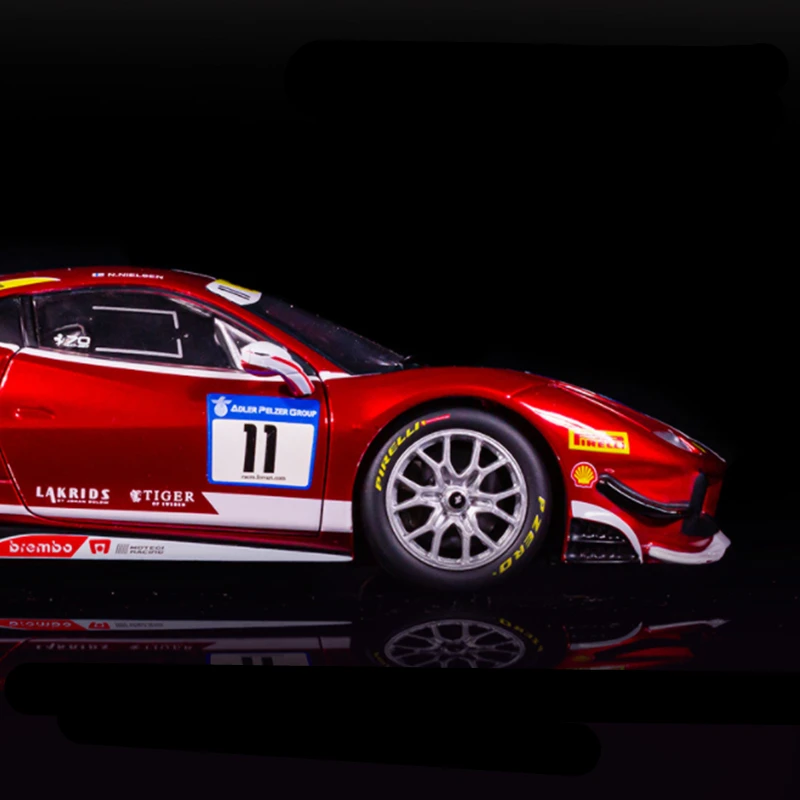 Ferrari 488 Challenge 1:24 Diecast Model 6 Ferrari 488 Challenge 1:24 Diecast Model - Image 6