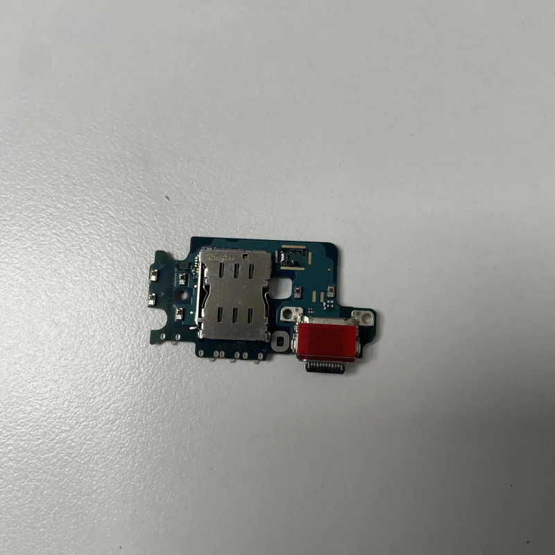 Teal Galaxy S24 USB Charging Port Replacement 2 Teal Galaxy S24 USB Charging Port Replacement - Image 2