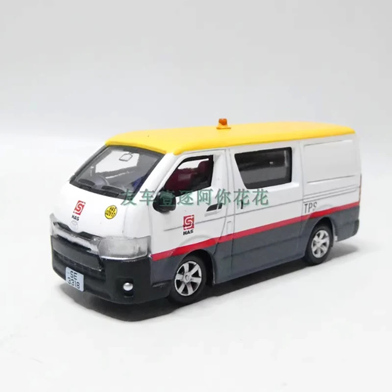 WELLY 1/64 HIACE Van Diecast Model 2 WELLY 1/64 HIACE Van Diecast Model - Image 2
