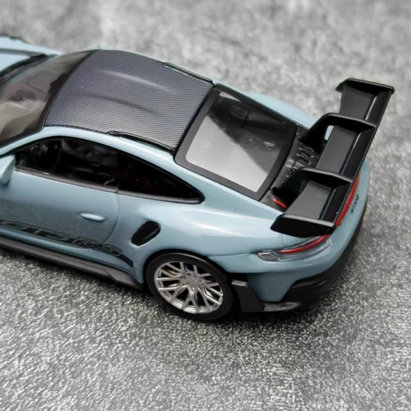 Porsche 911 992 GT3 RS 1:43 Diecast Model 6 Porsche 911 992 GT3 RS 1:43 Diecast Model - Image 6