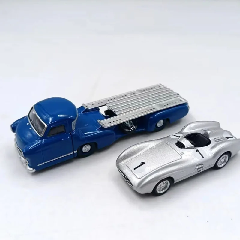 Vintage Blue Trailer Transporter Diecast Model 1:64 2 Vintage Blue Trailer Transporter Diecast Model 1:64 - Image 2