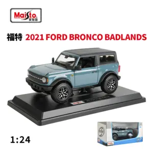 2014 Ford Mustang GT 1:24 Diecast Model in Silver 18 Sf6f745bb52cc48b58cb91f02b51e5a95i