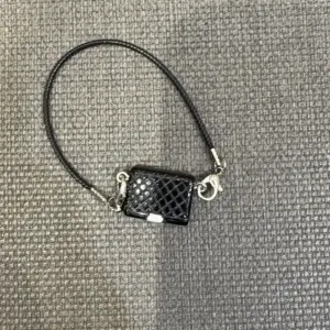 Sf75729ea343c472682857eb5c73fc8b7j