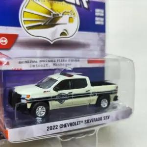 2022 Chevrolet Silverado SSV Diecast Model 1:64 Scale 11 Sf8fb3c6ccbab4d29b13c22c5e5ffbaacb
