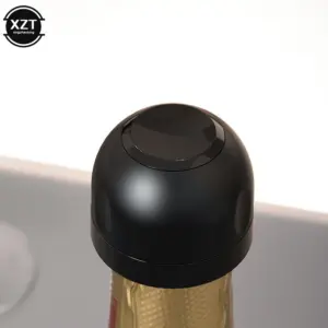 Black Vacuum Wine Stopper with Seal System 9 Sf9f6e0745c1a4f77b199ef56ab53a8baG