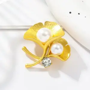 Ginkgo Leaf Brooch with Pearls and Rhinestone 6 Sfa4a25c090c74783a8f4c96483181672v