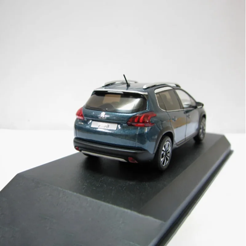 2008 Alloy Car Model for Collectors 4 2008 Alloy Car Model for Collectors - Image 4