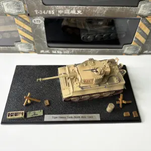 German Tiger Tank Model 1/72 Scale with Display Box 19 Sfaed02d3a56549cfb38951e78e301039s