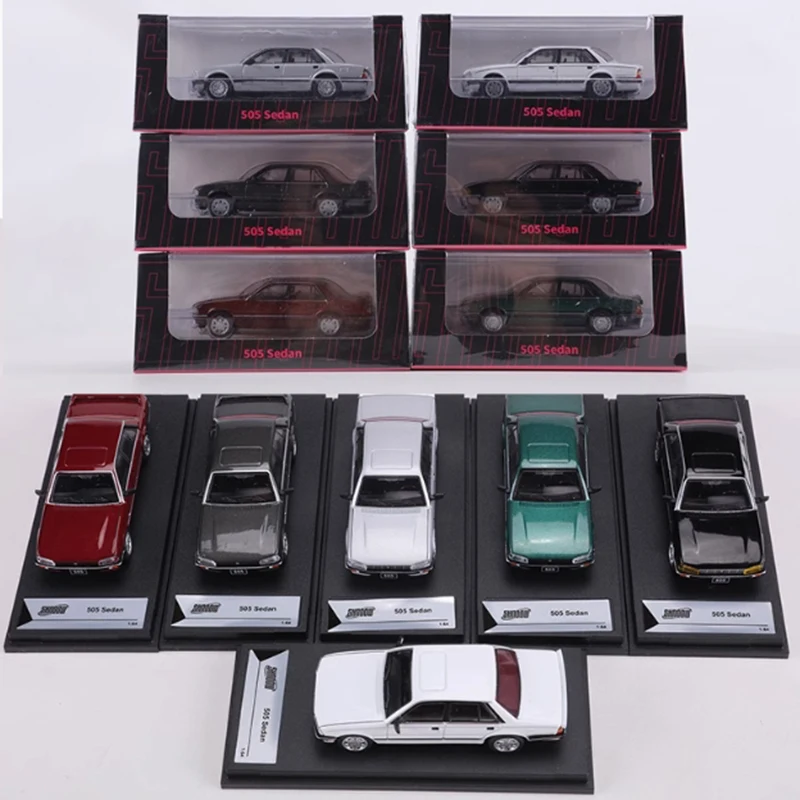 1:64 Scale 505 Sedan Diecast Model 5 1:64 Scale 505 Sedan Diecast Model - Image 5