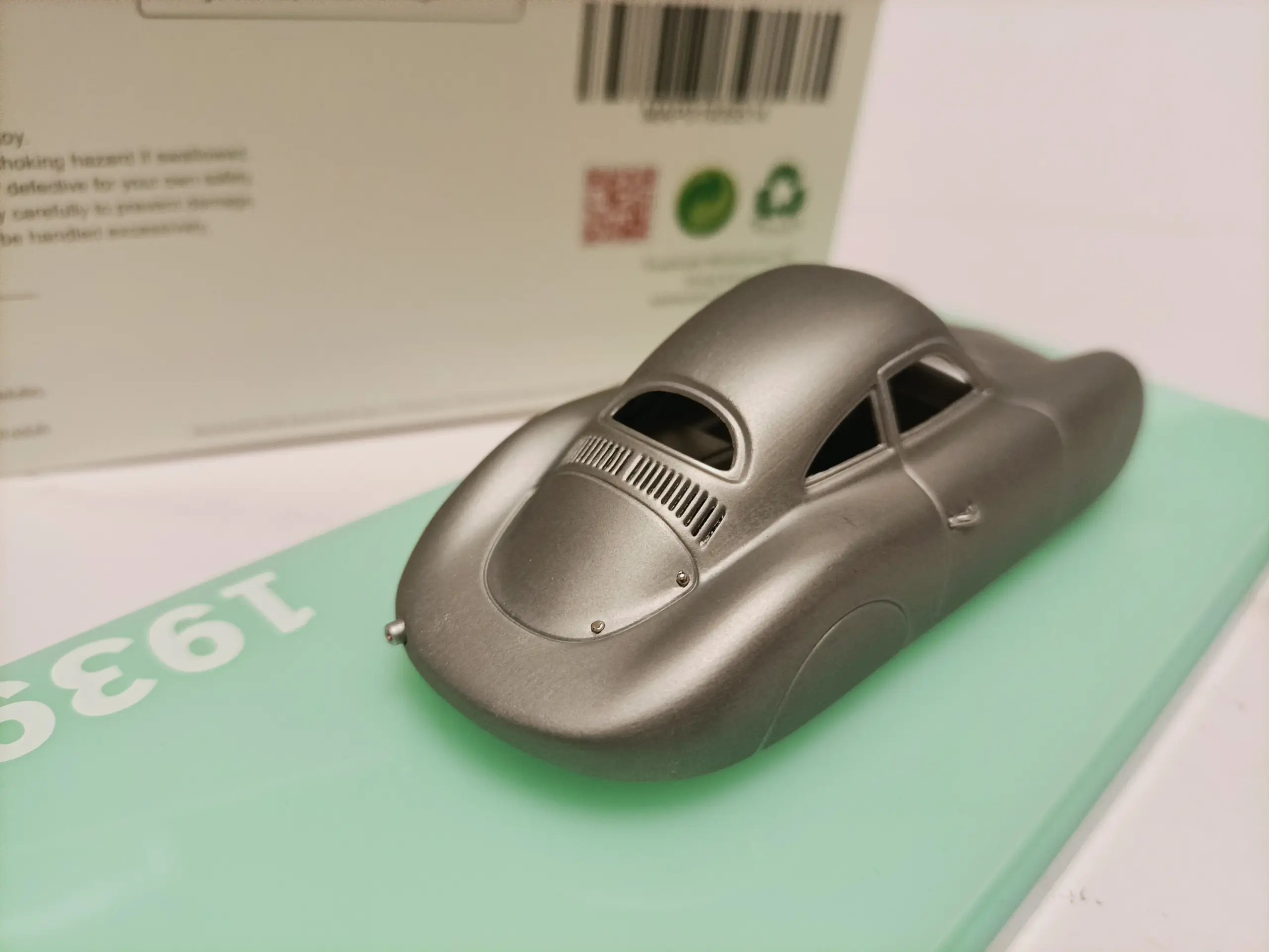 1:43 Porsche Type 64 Diecast Model Car 3 1:43 Porsche Type 64 Diecast Model Car - Image 3