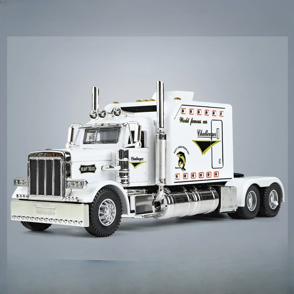 Peterbilt 389 Diecast Model Truck 1:24 Scale 7 Peterbilt 389 Diecast Model Truck 1:24 Scale - Image 7