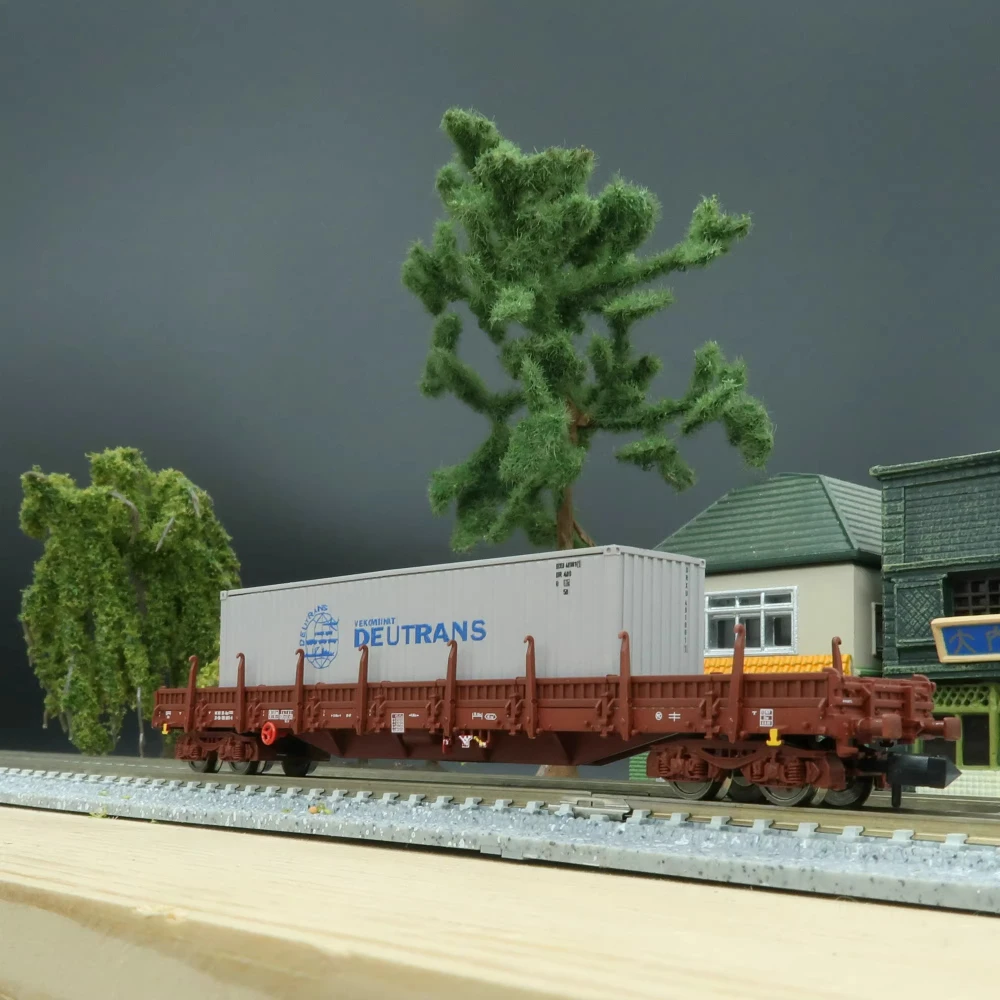 Fleischmann 1:160 Flatbed Freight Car 4 Fleischmann 1:160 Flatbed Freight Car - Image 4