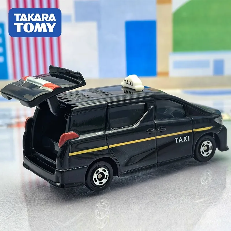 Toyota Alphard Taxi Model NO.54 Asia Ver 1/65 Scale 4 Toyota Alphard Taxi Model NO.54 Asia Ver 1/65 Scale - Image 4
