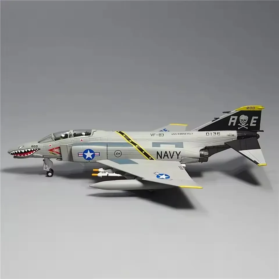 F-4 Phantom Diecast Model Aircraft 1:100 Scale 2 F-4 Phantom Diecast Model Aircraft 1:100 Scale - Image 2